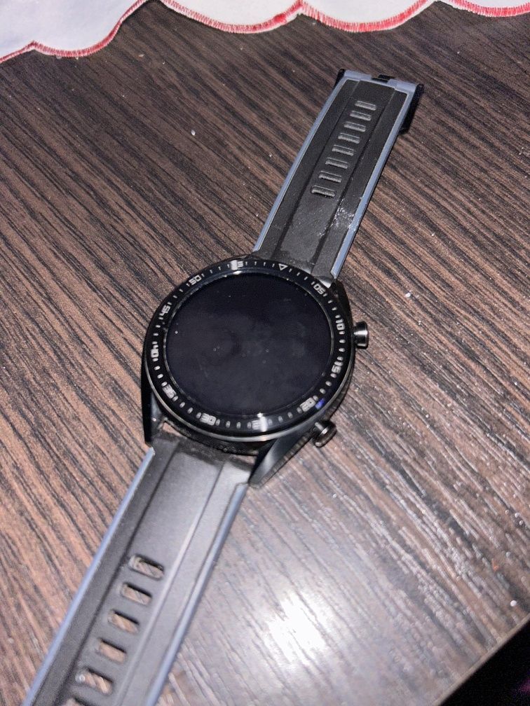 Vând ceas Huawei smart watch Gt