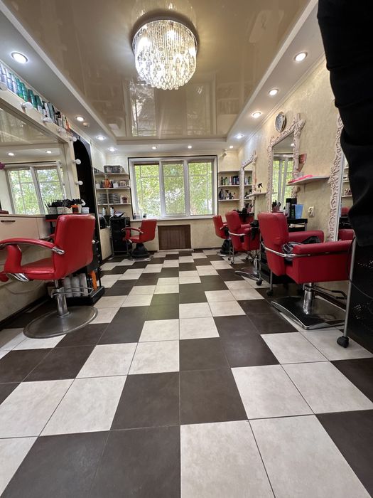 Срочно ! Сдам кресло 60.000 т в салоне красоты Принцесса