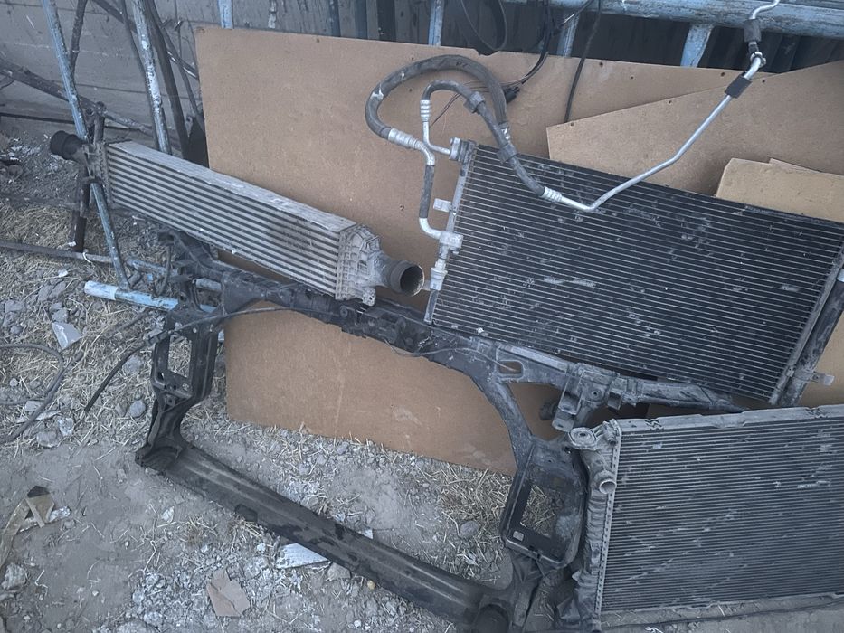 Продам запчасти на ауди а4 в8