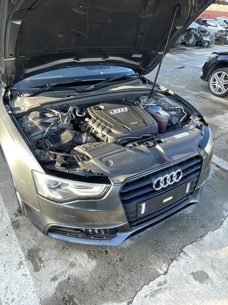 Cupolă , plafon metalic cu trapă  ( caroserie) Audi A5 4 uși 2015