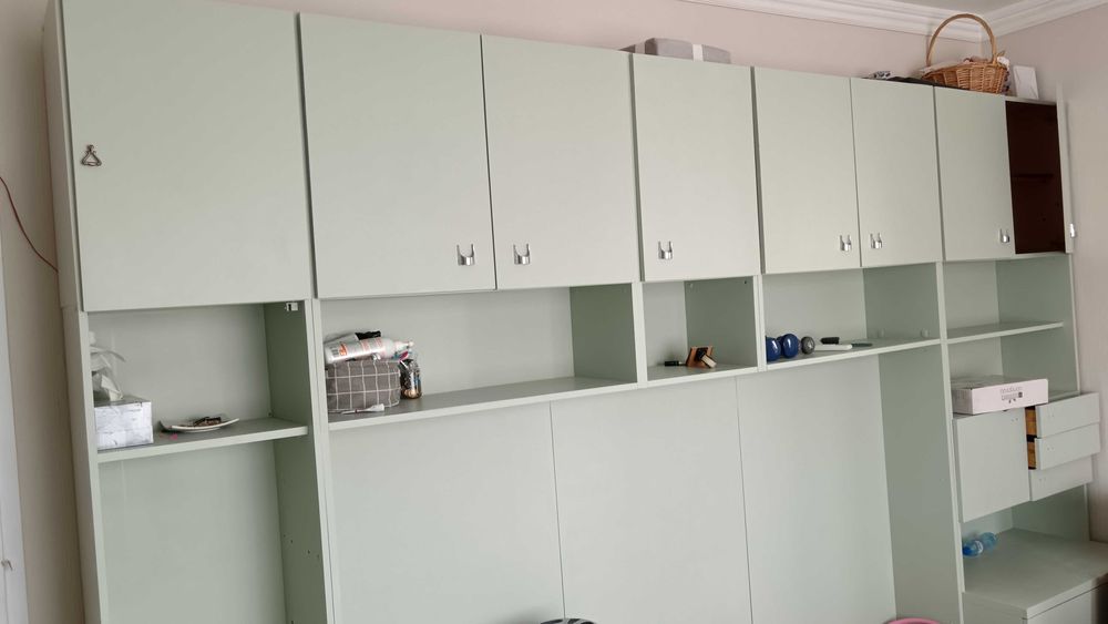 Две секции в чудесно състояние