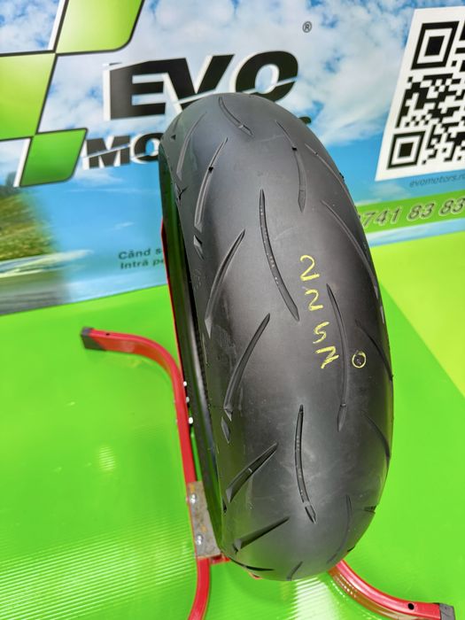 160 60 17 Anvelopa Moto 2022 Metzeler Sportec M5RR Cauciuc Spate C2257