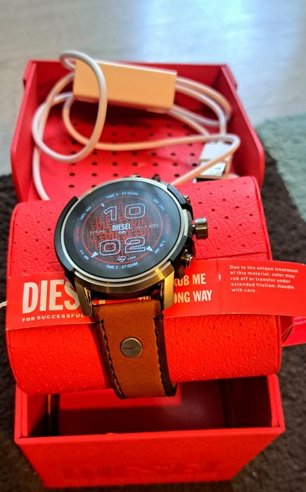 Vînd/Schimb Smartwatch Diesel Griffed DW13D2 IMPECABIL!