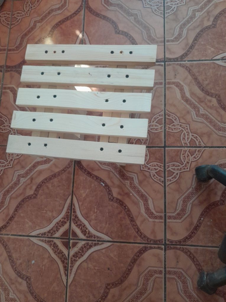 Măsute si canapele de vînzare, scaunele