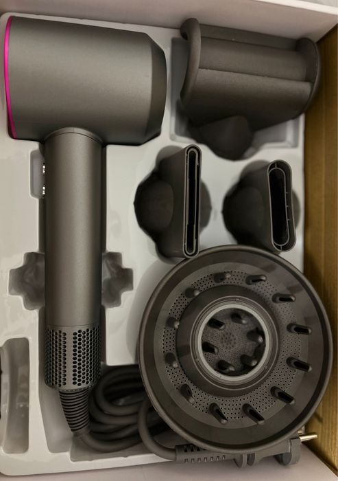 uscator de par Tip Dyson Supersonic Premium nou pret accesibil