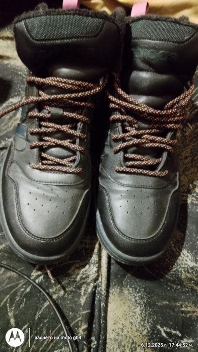 Оригигални Adidas / Адидас нови Обувки  42 номер (слагани са само 1 пъ