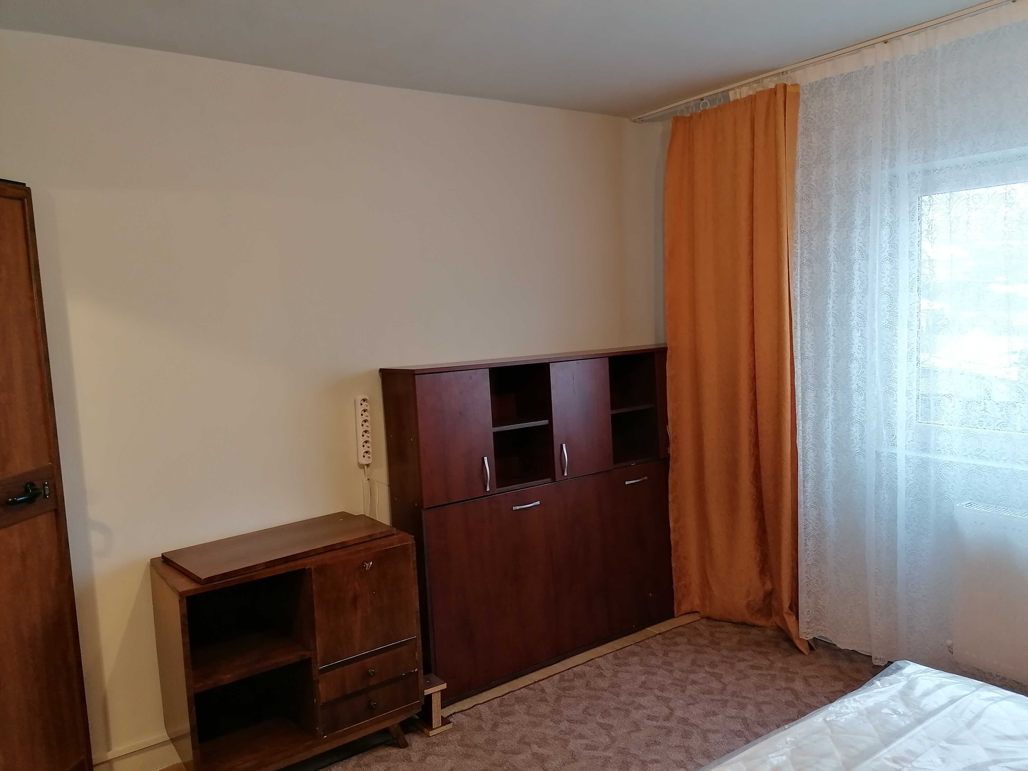Vând apartament 2 camere