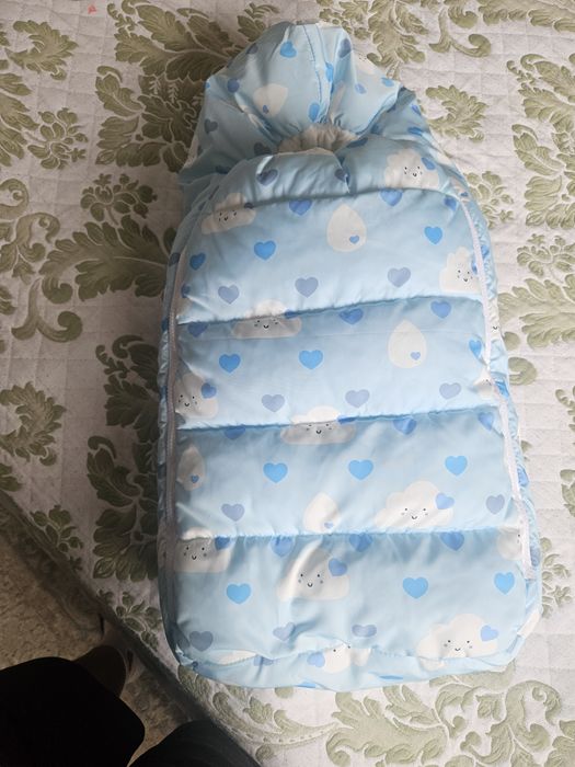 Продам детский зимний комплект для новорождённых