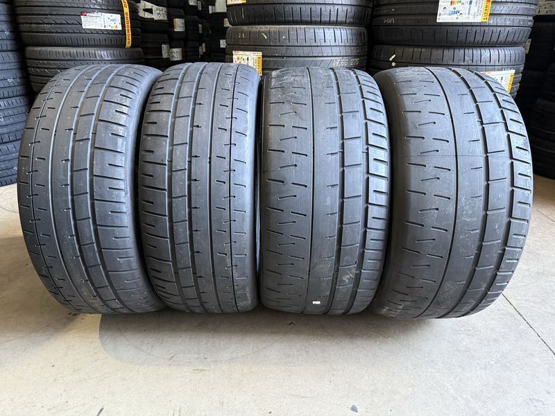 325/35/22//285/40/22 PIRELLI TROFEO Lamborghini Urus
