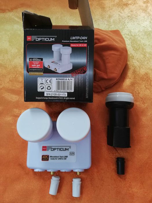 LNB satelit  3D 4k