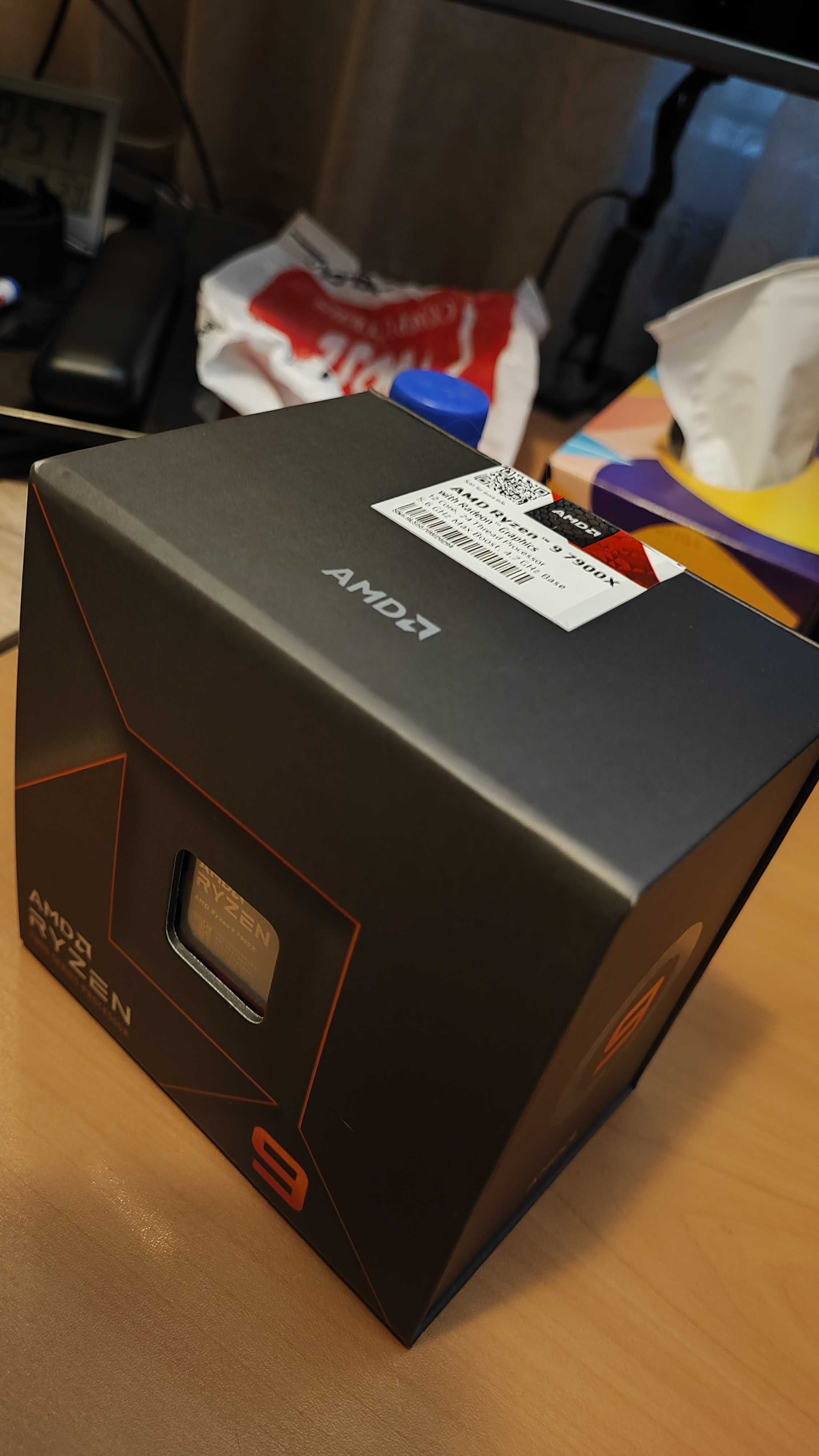 Процесор AMD Ryzen 9 7900X Desktop Processor BOX