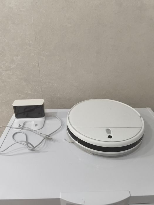 Продам робот пылесос Xaomi