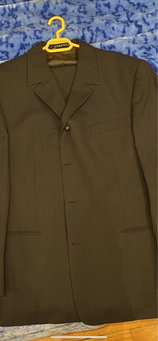 Costum barbati marimea 54