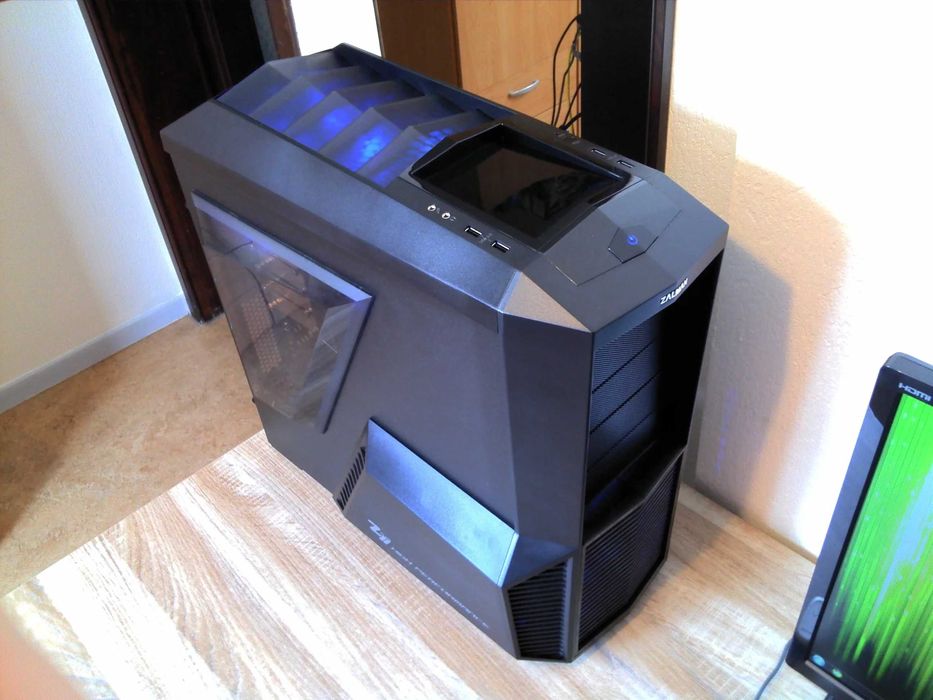 Carcasa Zalman Z11 Plus + Dvd-Rw + Fanuri