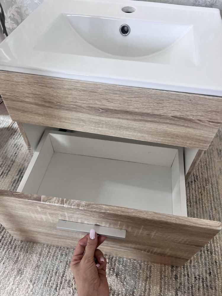 Set baie Mobexpert corp lavoar+ lavoar + dulap suspendat cu oglindă