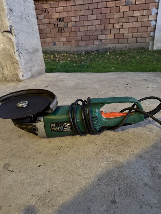 Продавам ъглошлайф