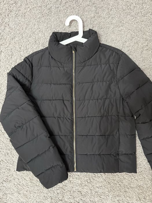 Продается курточка ZARA