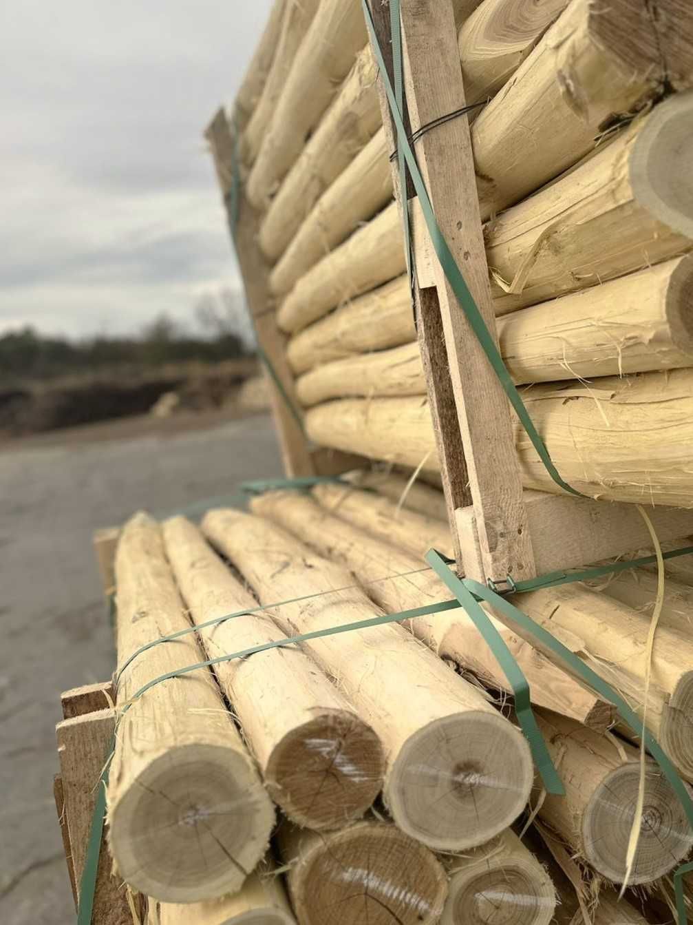 Дървени колове от акация и дърва за  огрев  - РУСЕ - "Ивел 10" ЕООД
