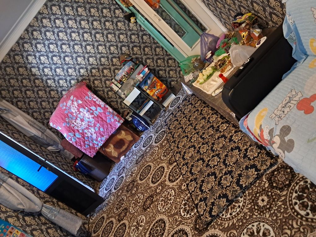 Uy sotiladi srochna 1 xona 2xona qilingan