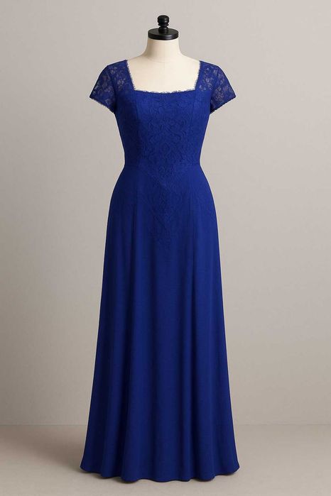 Платье вечернее синее с кружевом