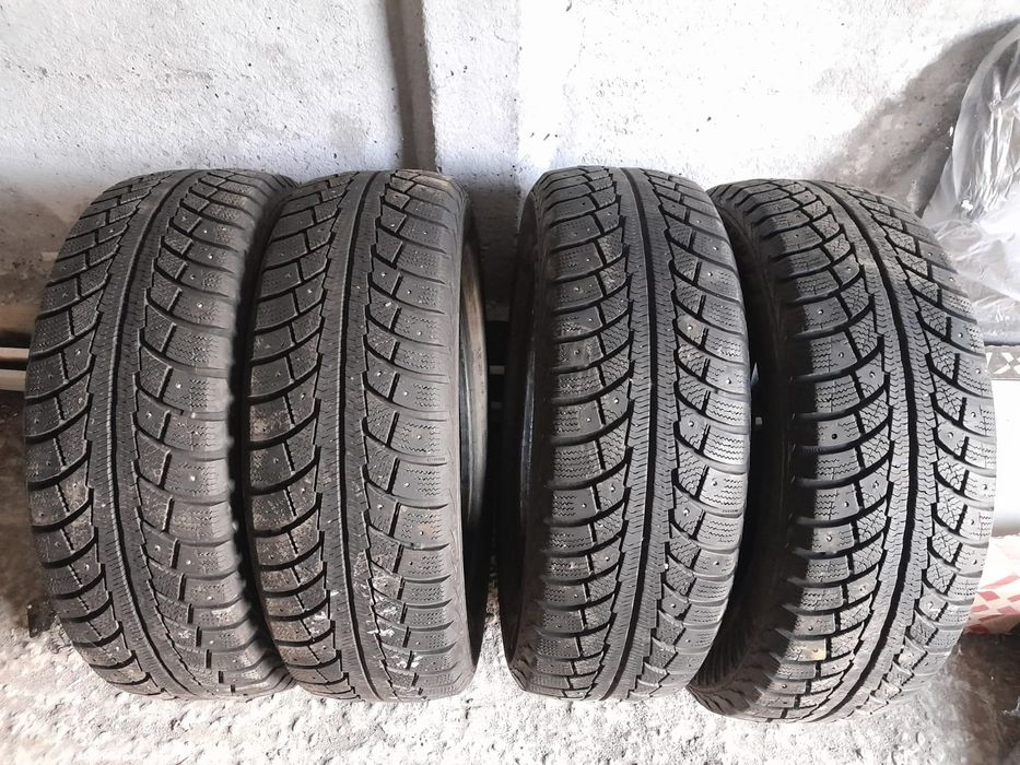 Продам зимние шины