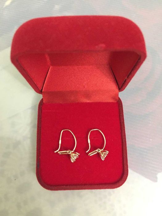 Детские серёжки со стразами