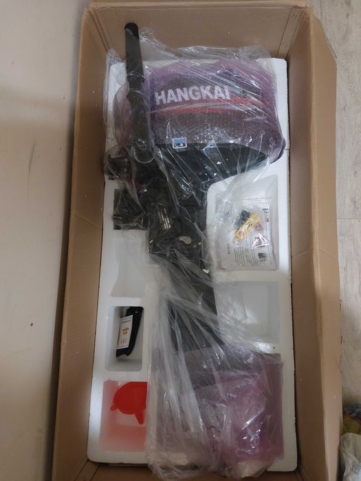 Лодка комплект със двигател