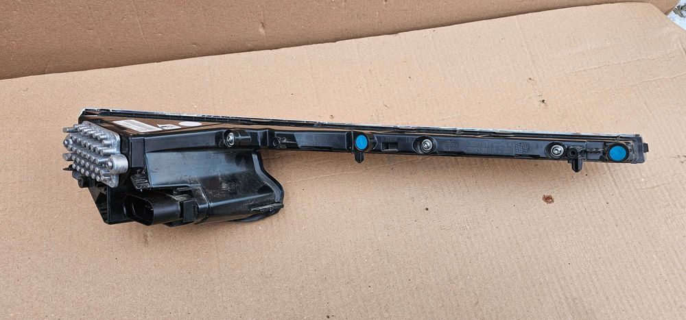 DRL / Lumina de zi stanga VW Touareg 3 CR Facelift 2023 / 2024