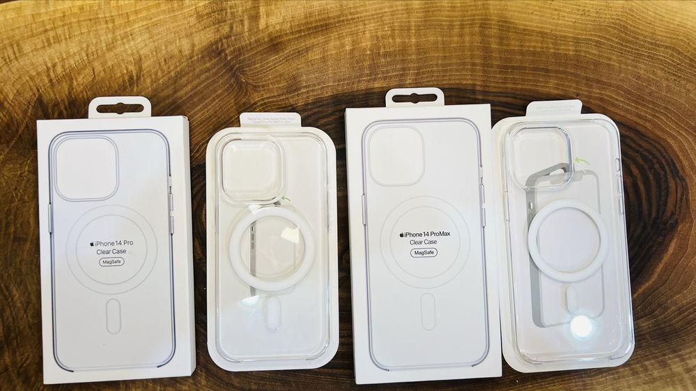 iPhone 14 Pro & 14 Pro Max Apple MagSafe Clear Case