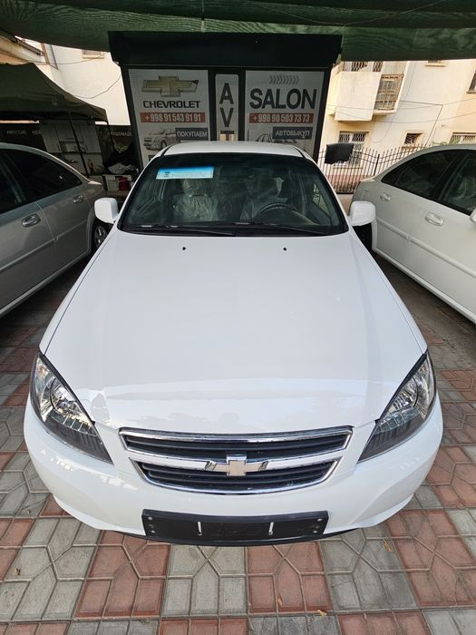 Жентра автомобили