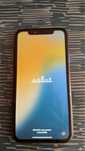 Vând iPhone 11 simplu