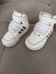 Ghete baschet Adidas marimea 23