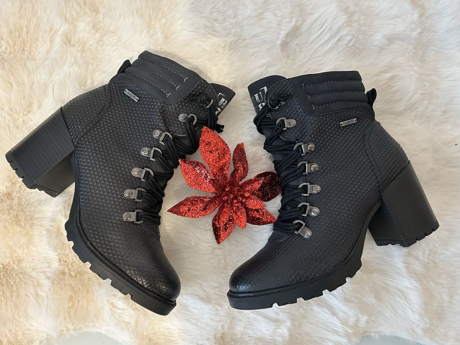 Ghete din piele naturala