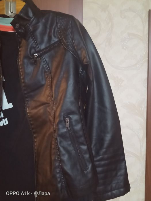 Продам куртка ЭКО кожа новая.