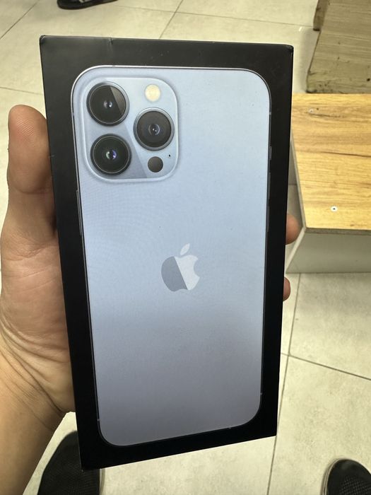 Iphone 13 Pro Max Blue