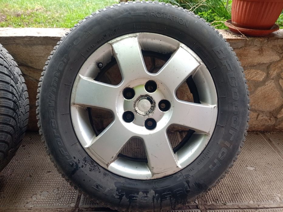 4 бр. Джанти 15" със зимни гуми 195/65/R15