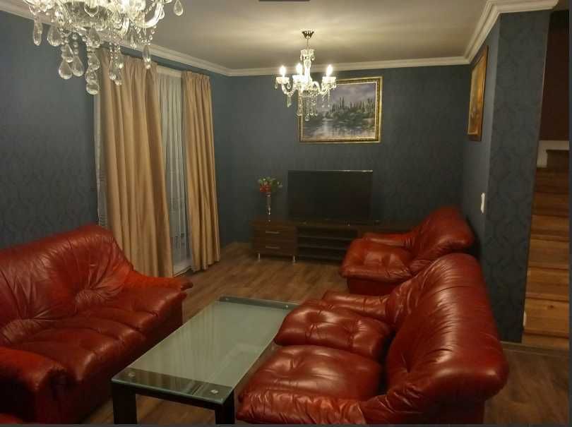 Продава се Къща в Варна, Център - 109 кв.м за 2845 €/кв.м - Снимка #12