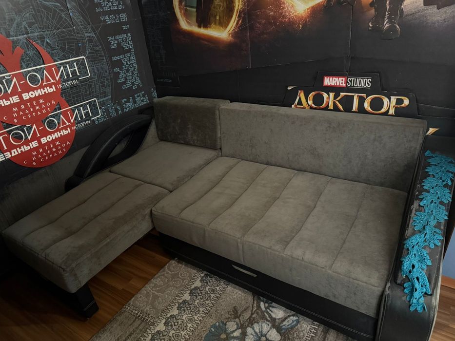 Продам раскладной угловой диван