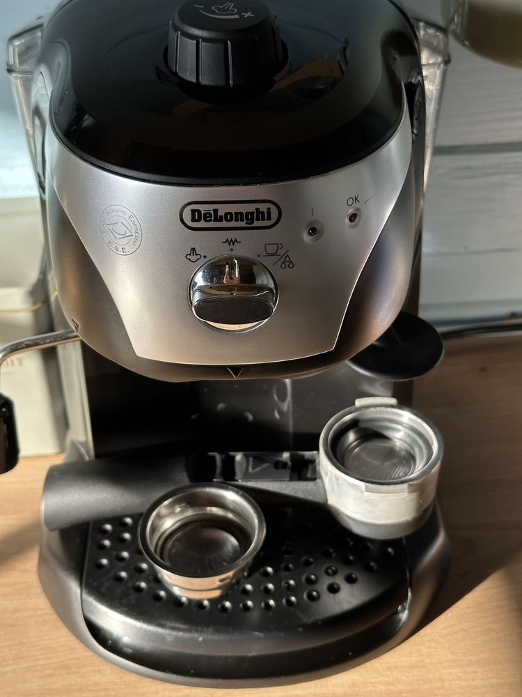 Espressor De’Longhi EC221.B, 15 Bar, 1L