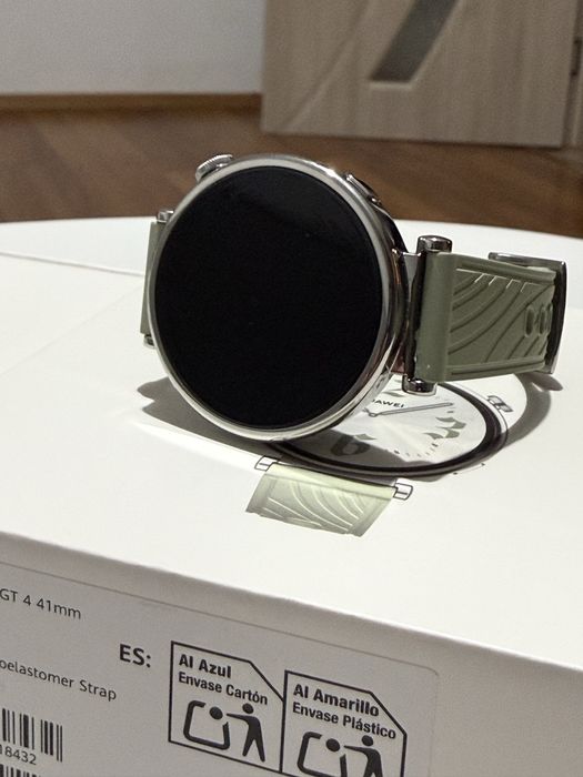 Smartwatch Huawei GT 41 mm cu Garantie 1 An si 6 luni