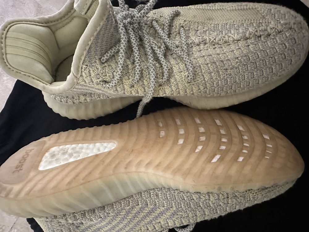 YEEZY Boost copii marimea 33  1.1/2US originali