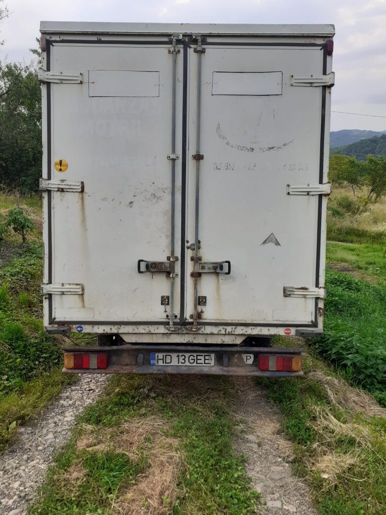 Vând Iveco Daily