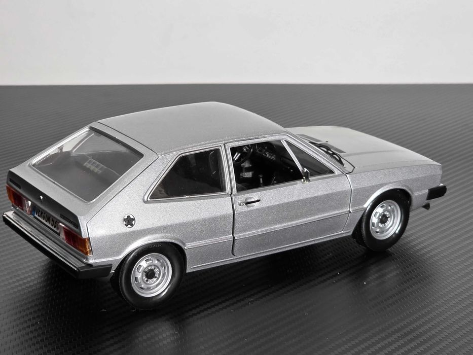 Macheta Auto 1/18 Revell VW Scirocco GTI