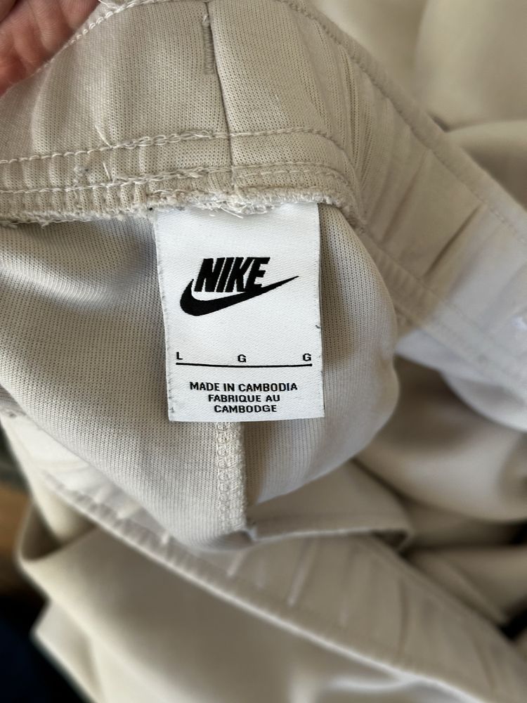Nike tech fleece cream joggers Оригинално! DV0538-104