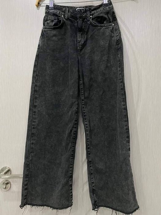 Дънки и панталони