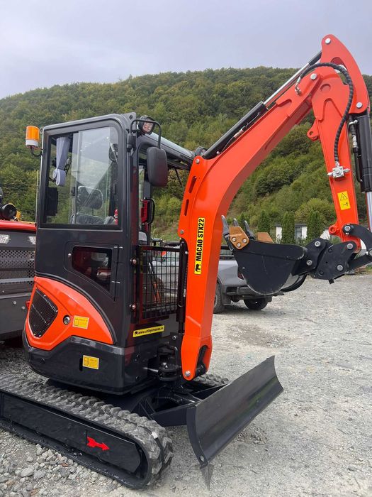 Miniexcavator MACAO STX22