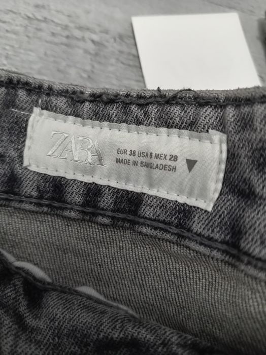 Blugi gri, mărime 38,marca Zara
