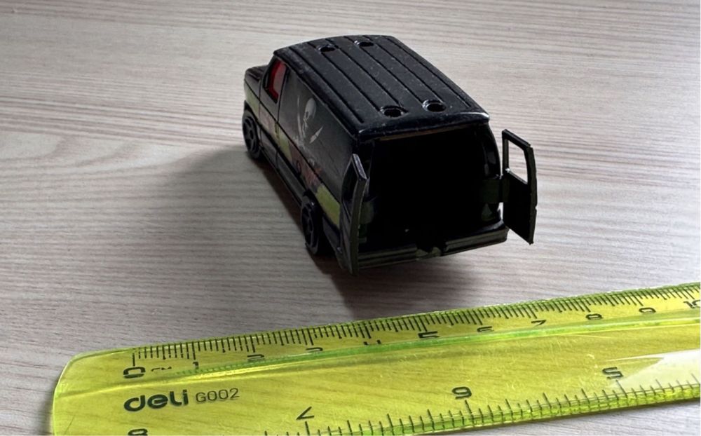 Machete auto 1/60 Johnny Lighting