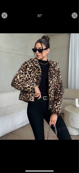 Geaca animal print marimea xs