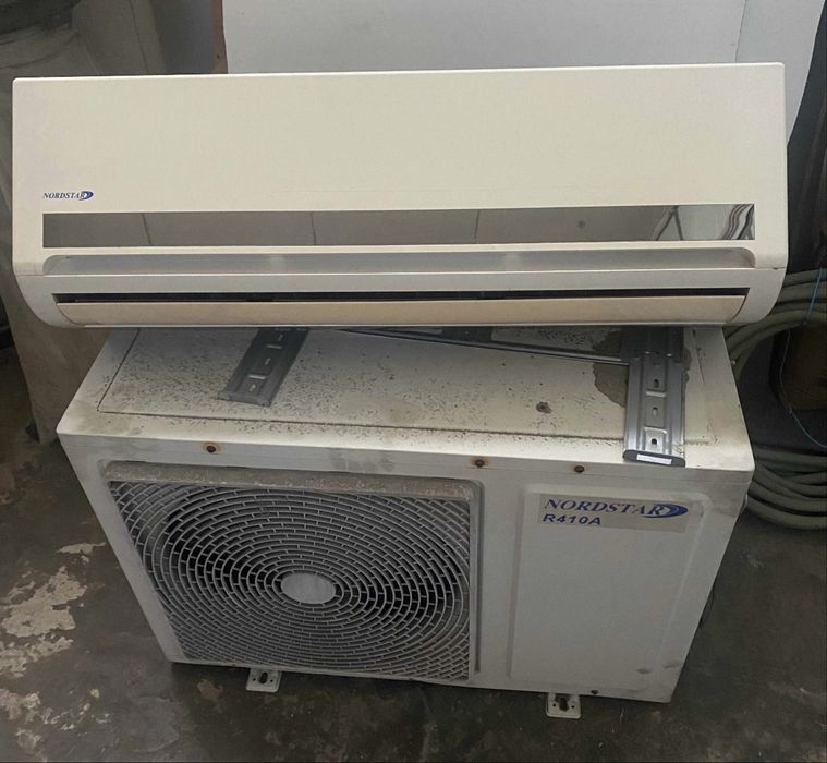 Aparate aer conditionat 12000 btu cu freon stare perfecta